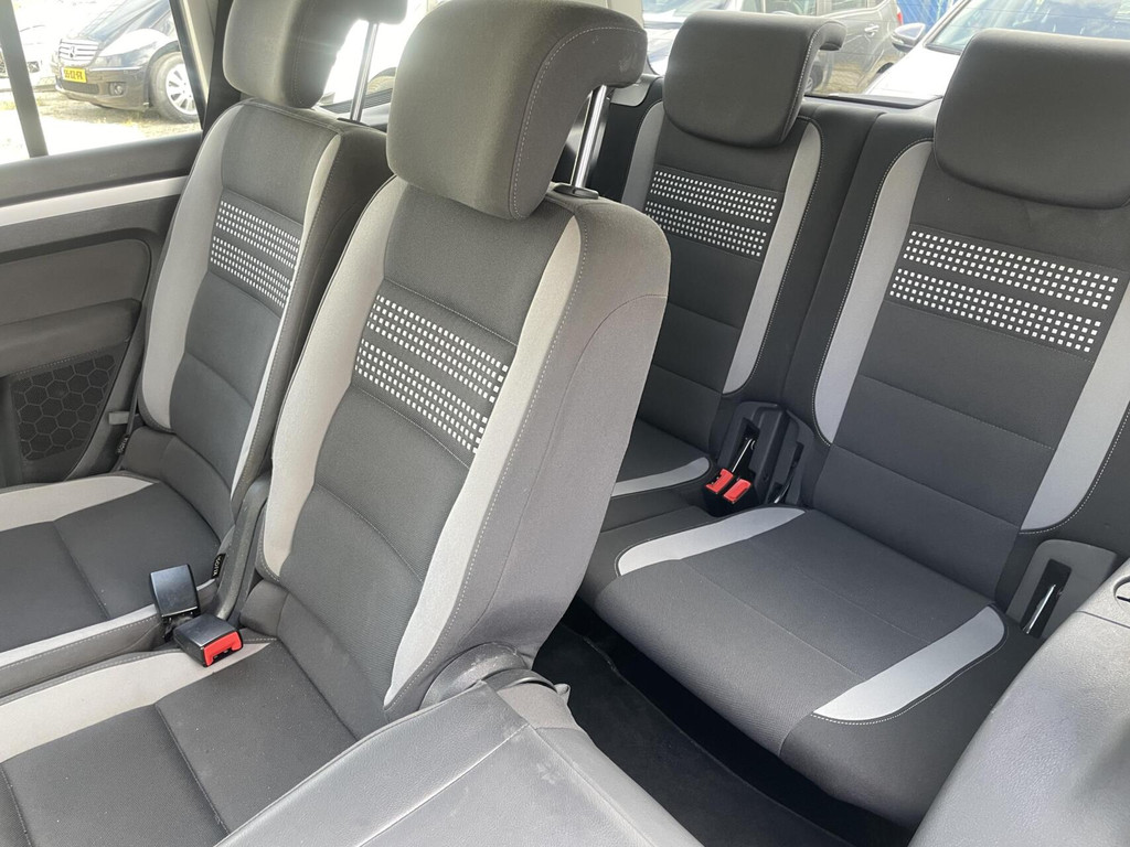 Volkswagen Touran 1.4 TSI Highline – foto 14