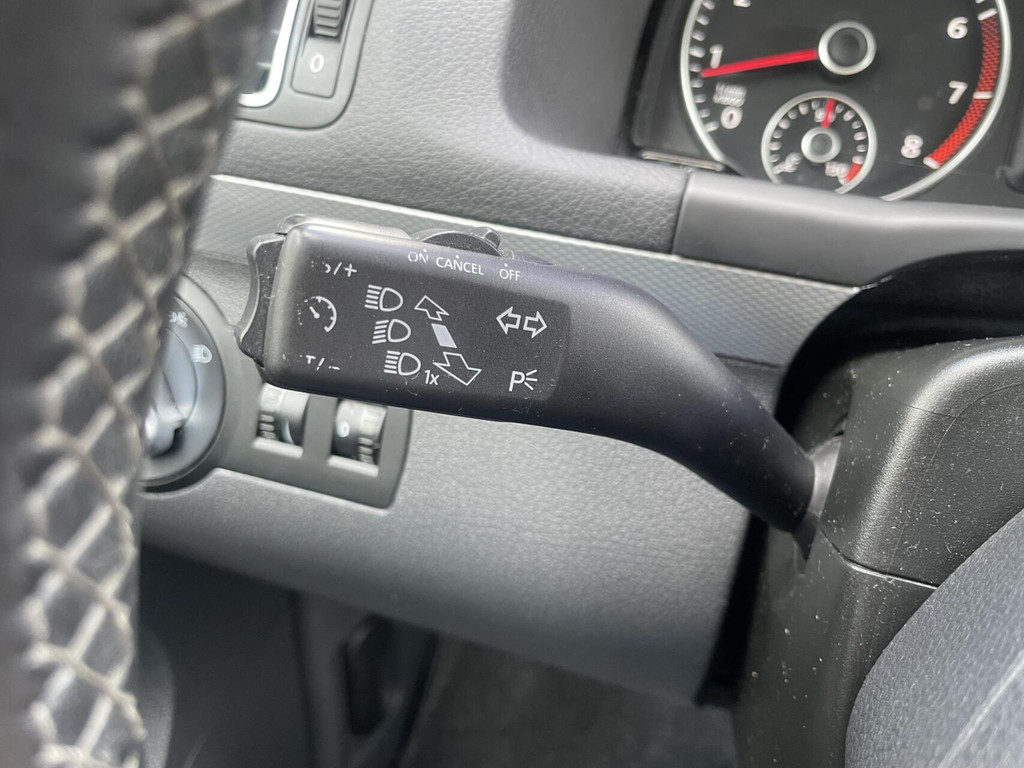 Volkswagen Touran 1.4 TSI Highline – foto 18