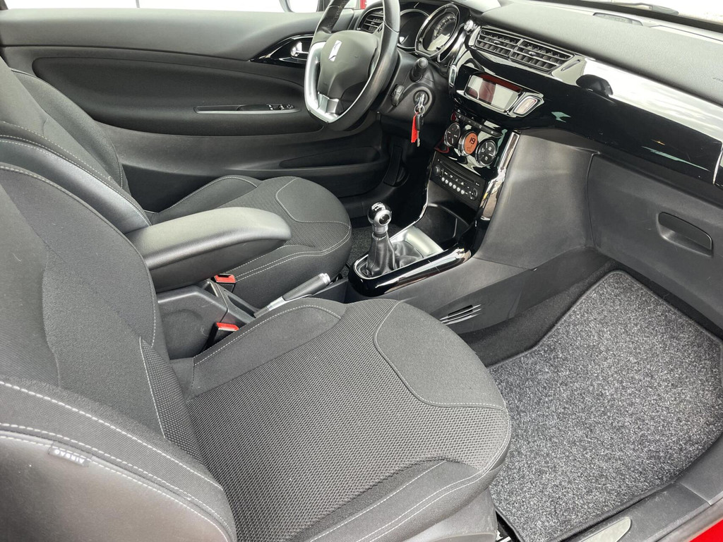 Citroën DS3 1.6 So Chic – foto 23