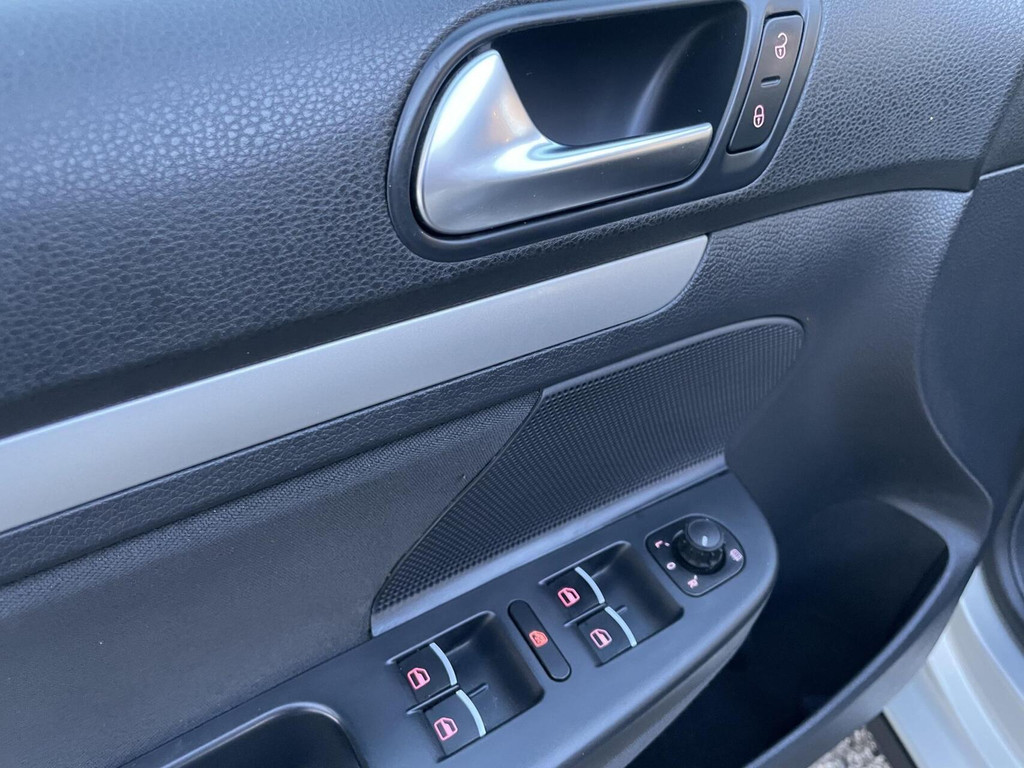 Volkswagen Jetta 1.4 TSI Highline – foto 12