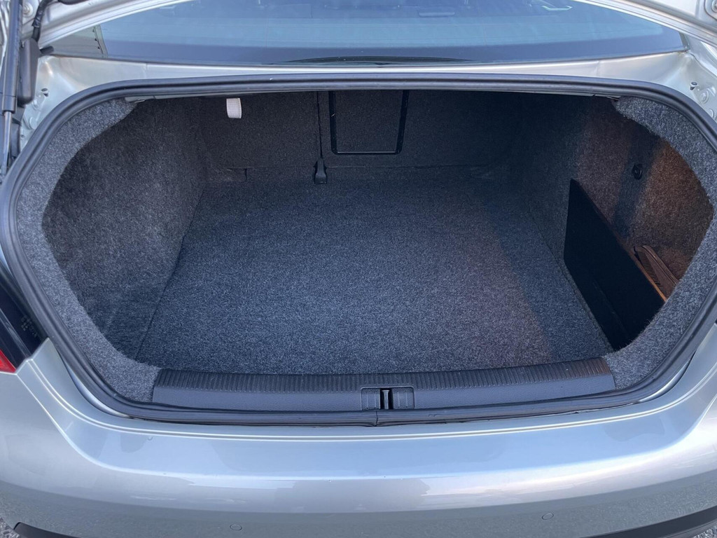 Volkswagen Jetta 1.4 TSI Highline – foto 9
