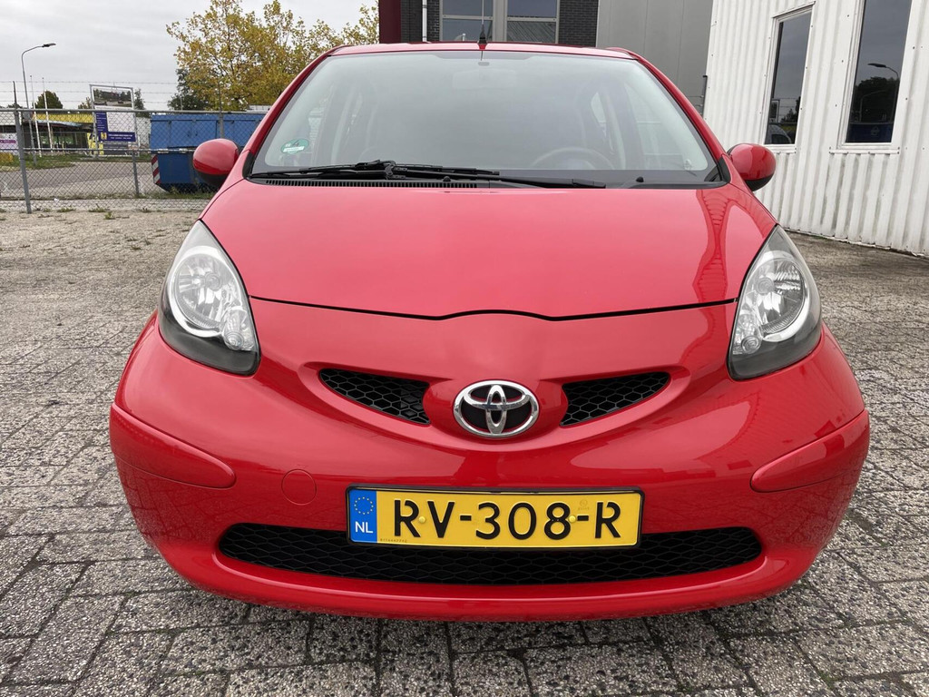 Toyota Aygo 1.0-12V + – foto 3